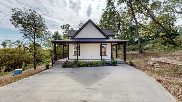 $289,900 | 2346 Rhea Branch Road, Ethridge, TN 38456