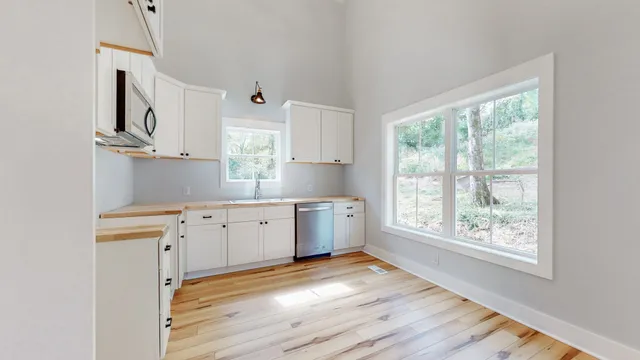 $289,900 | 2346 Rhea Branch Road, Ethridge, TN 38456