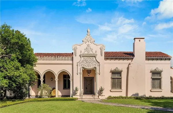 $5,995,000 | 27 Audubon Place, New Orleans, LA 70118