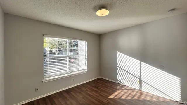 $1,195 | 3510 Bottomless Lake, San Antonio, TX 78222