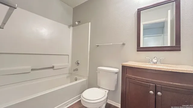$1,195 | 3510 Bottomless Lake, San Antonio, TX 78222
