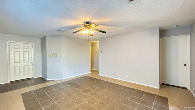 $1,195 | 3510 Bottomless Lake, San Antonio, TX 78222