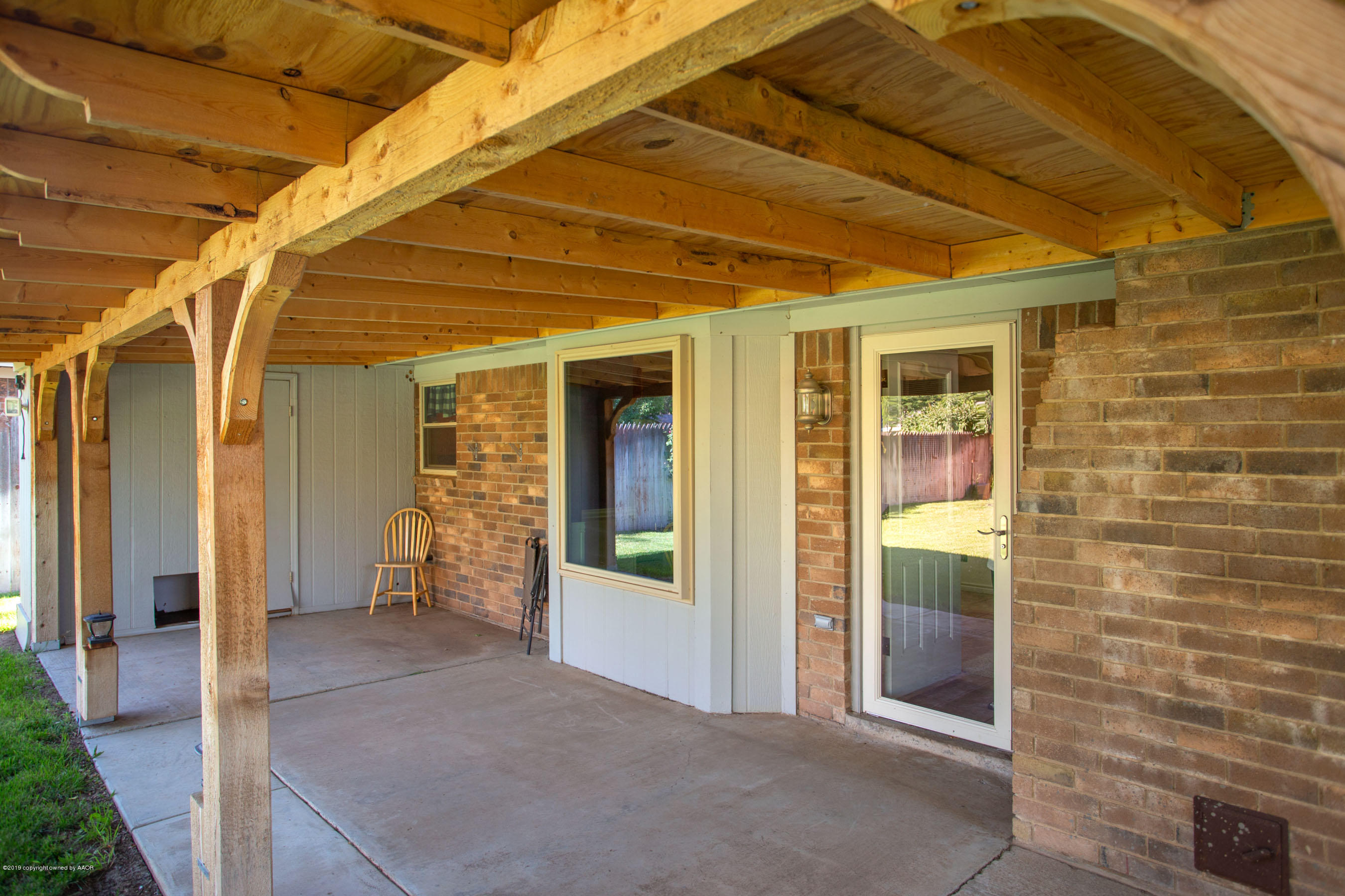 8110 Santa Fe Trail Amarillo, TX 79110 - Photo 19 of 25 a view of a porch of the house