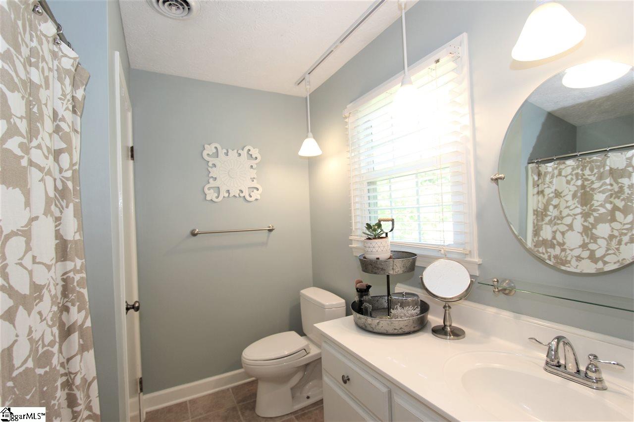 410 Windward Way Greer, SC 29650 - Photo 25 of 32 Gallery Image 25