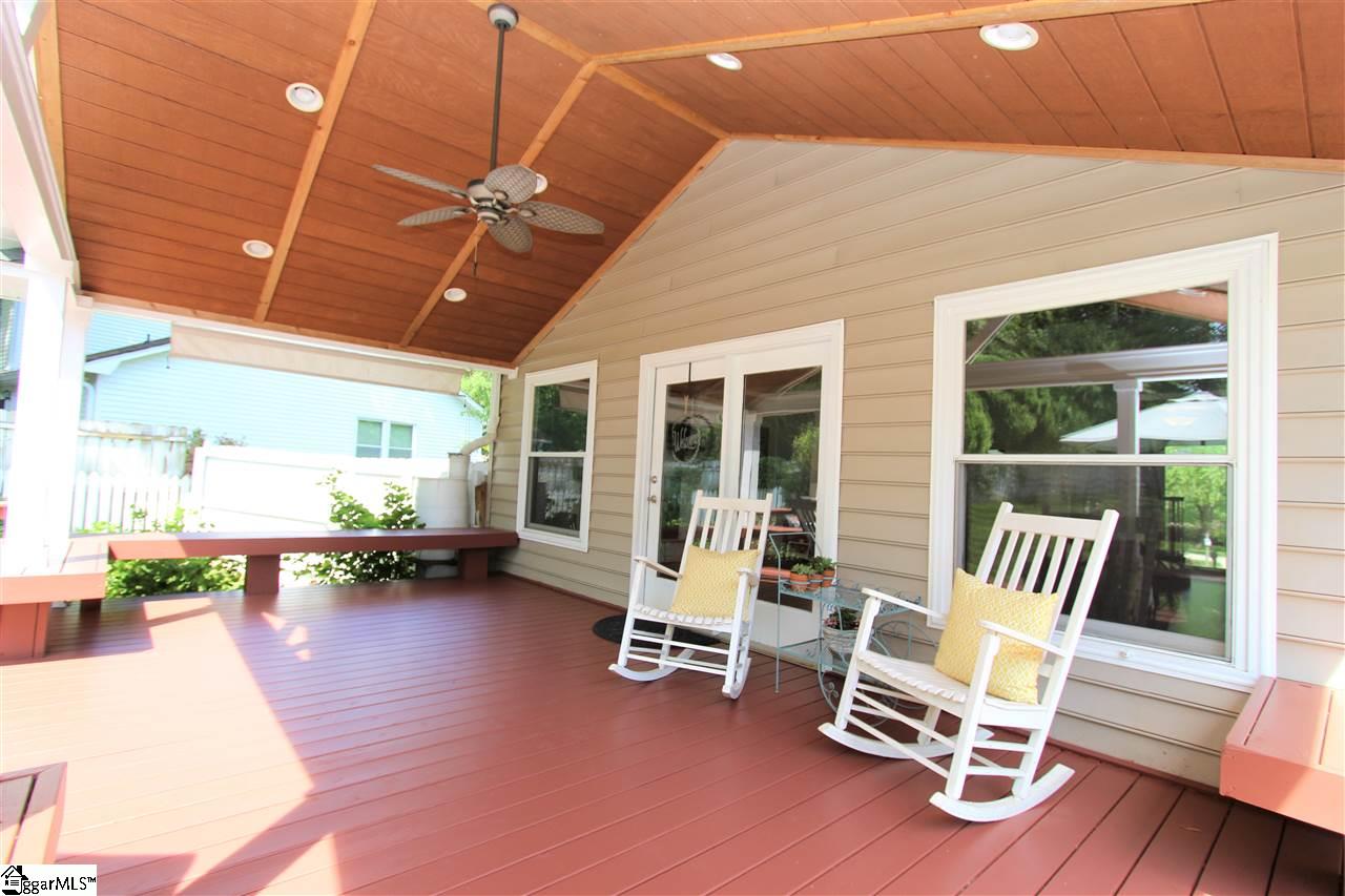 410 Windward Way Greer, SC 29650 - Photo 6 of 32 Gallery Image 6