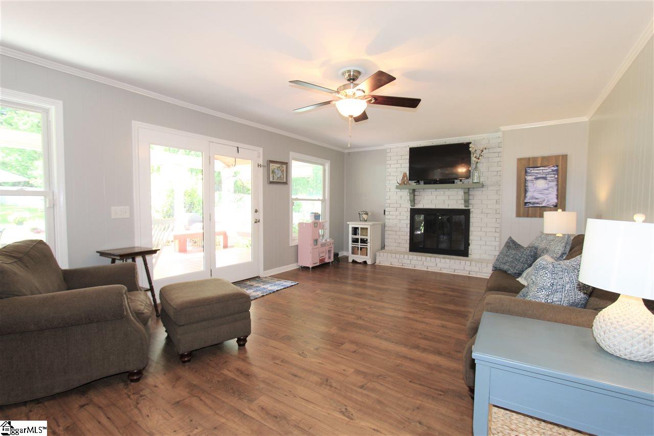 410 Windward Way Greer, SC 29650 - Photo 10 of 32 Gallery Image 10