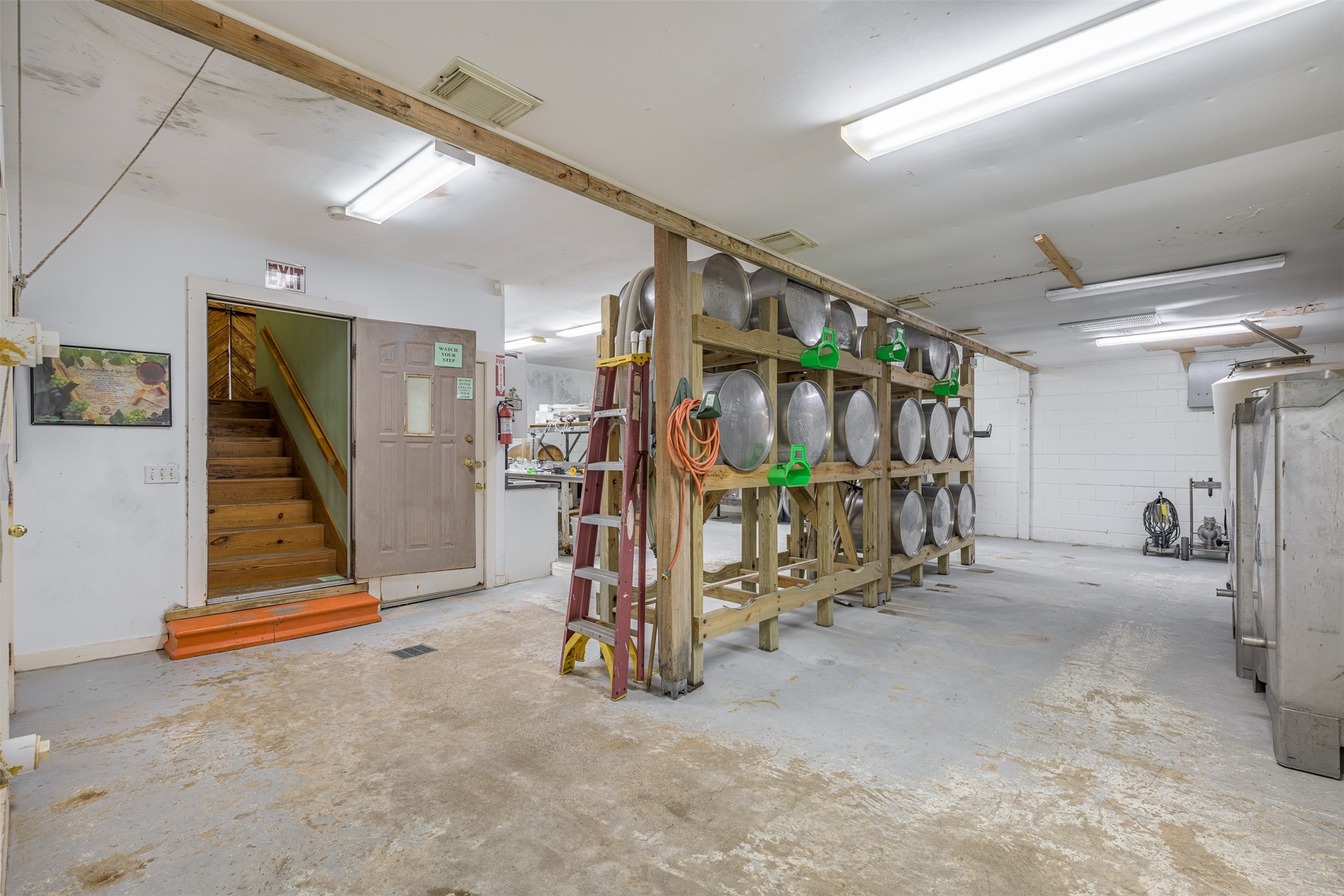 1441 Salem Road Brenham, TX 77833 - Photo 26 of 34 a view of a room with gym equipment