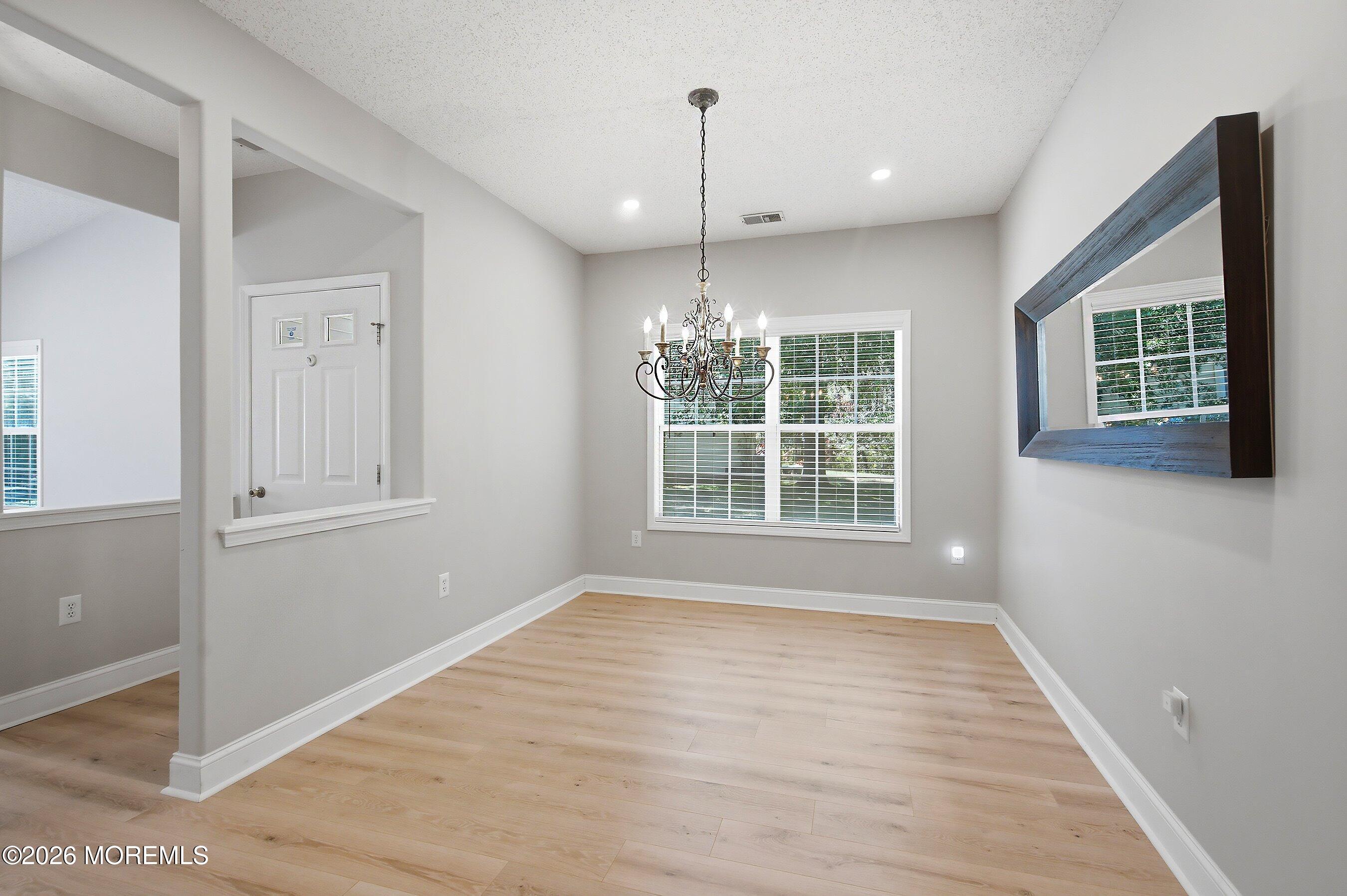 88 Riva Boulevard Brick, NJ 08723 - Photo 7 of 28 07-Dining 1A