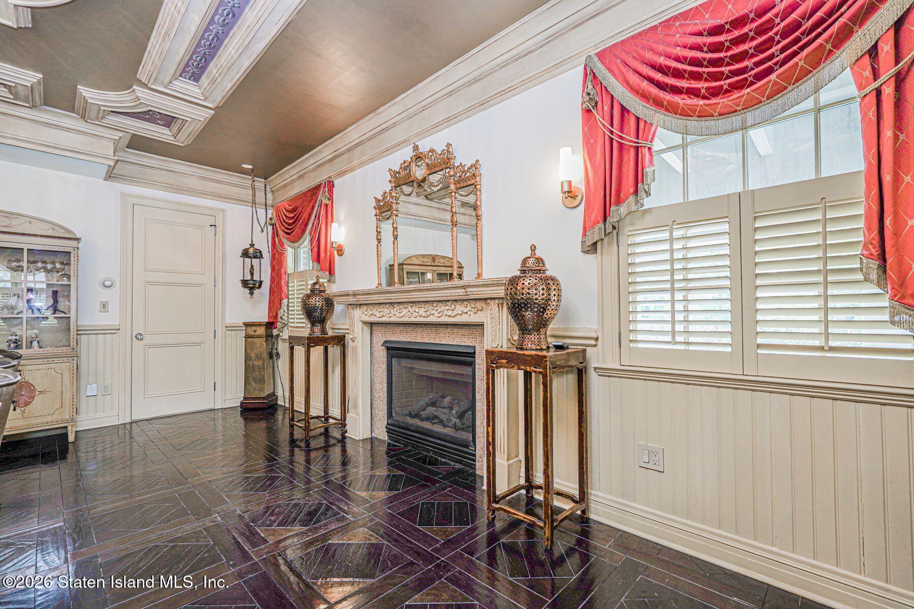 125 Benedict Road Staten Island, NY 10304 - Photo 21 of 96 125 dining