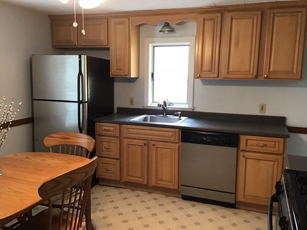 17 Grove Street Woburn, MA 01801 - Photo 4 of 22