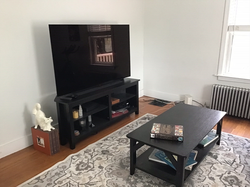 17 Grove Street Woburn, MA 01801 - Photo 5 of 22