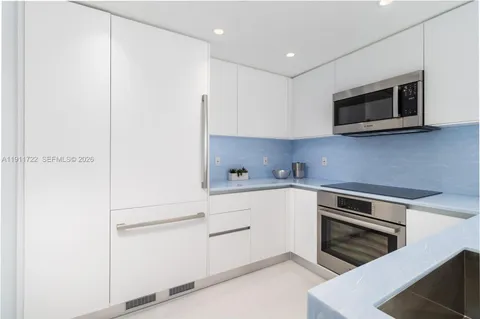 $735,000 | 2475 Brickell Avenue, Unit 1907, Miami, FL 33129