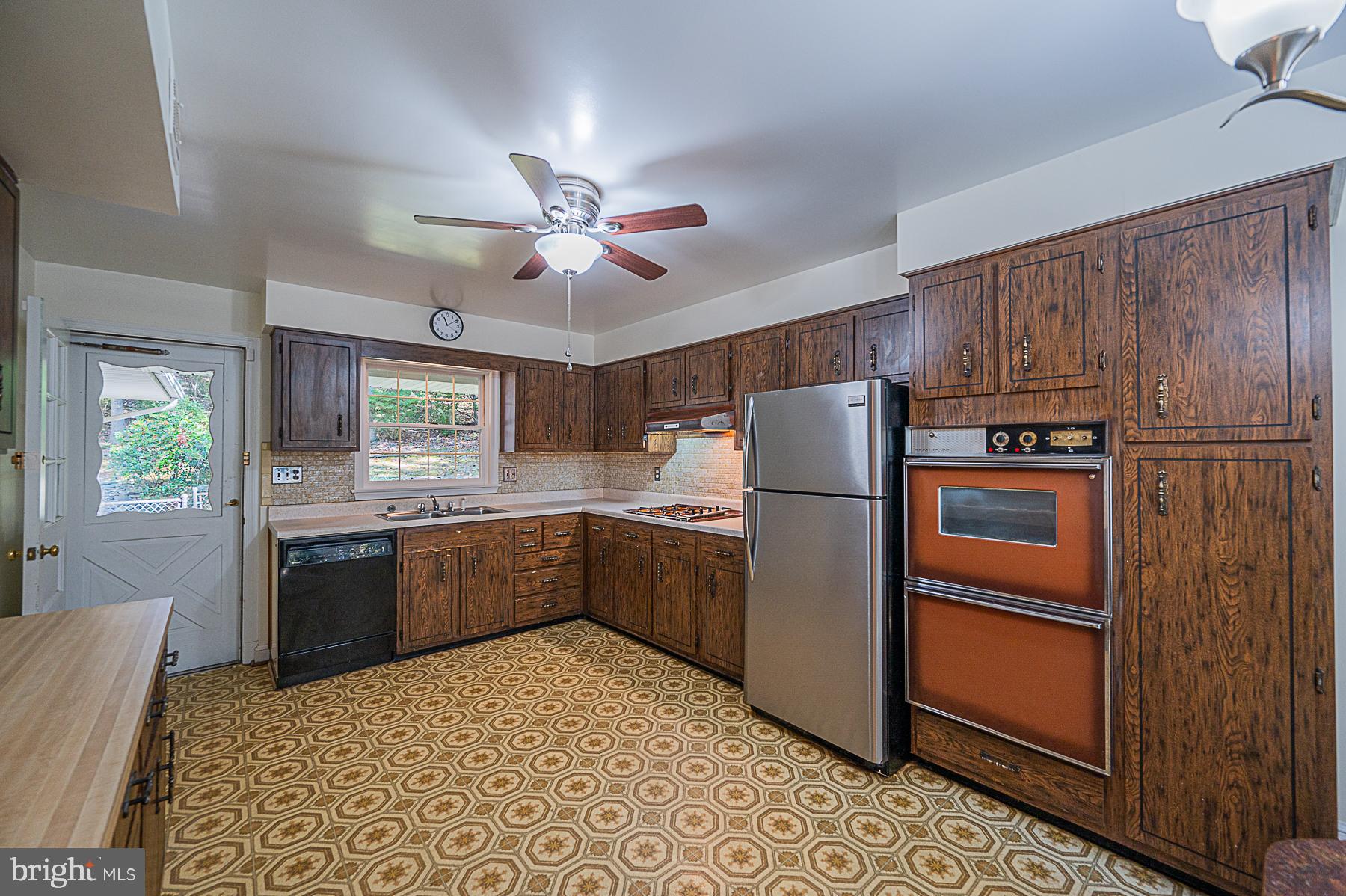 3900 Foreston Road Beltsville, MD 20705 - Photo 16 of 56 Gallery Image 16