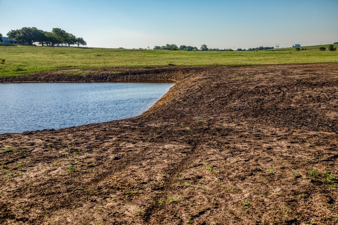 5005 Fuchs Road Burton, TX 77835 - Photo 5 of 9 a view of a large body of water and beach