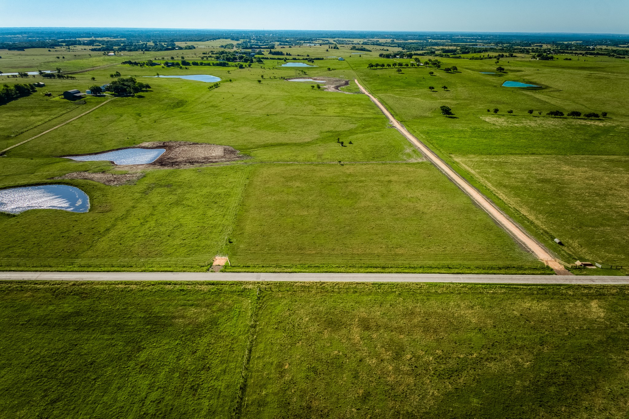 5005 Fuchs Road Burton, TX 77835 - Photo 7 of 9