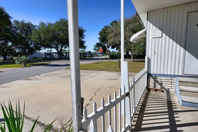 $80,000 | 886 Hawthorne Circle, Sebastian, FL 32976