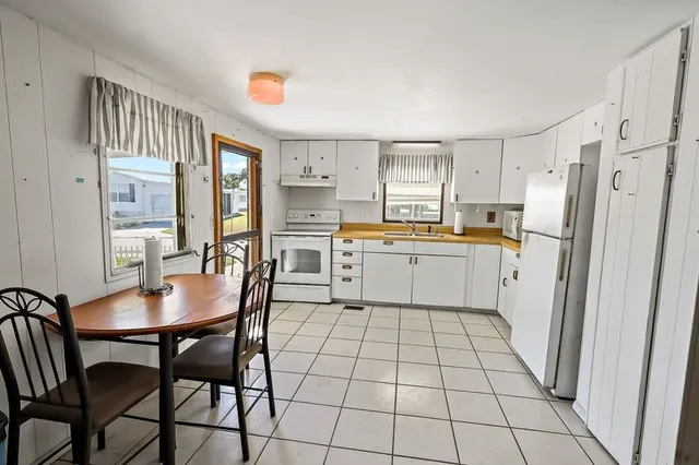 $80,000 | 886 Hawthorne Circle, Sebastian, FL 32976