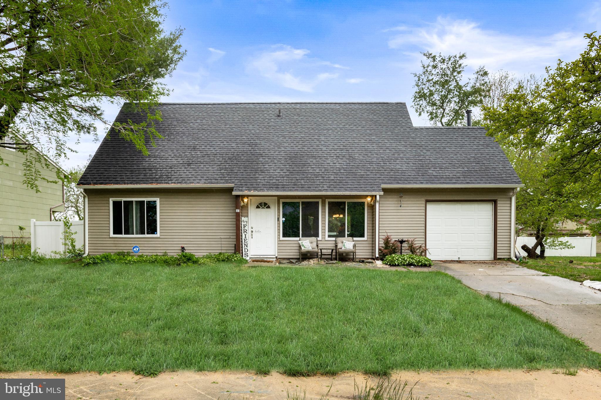 37 Peoria Lane Sicklerville, NJ 08081 - Photo 1 of 27