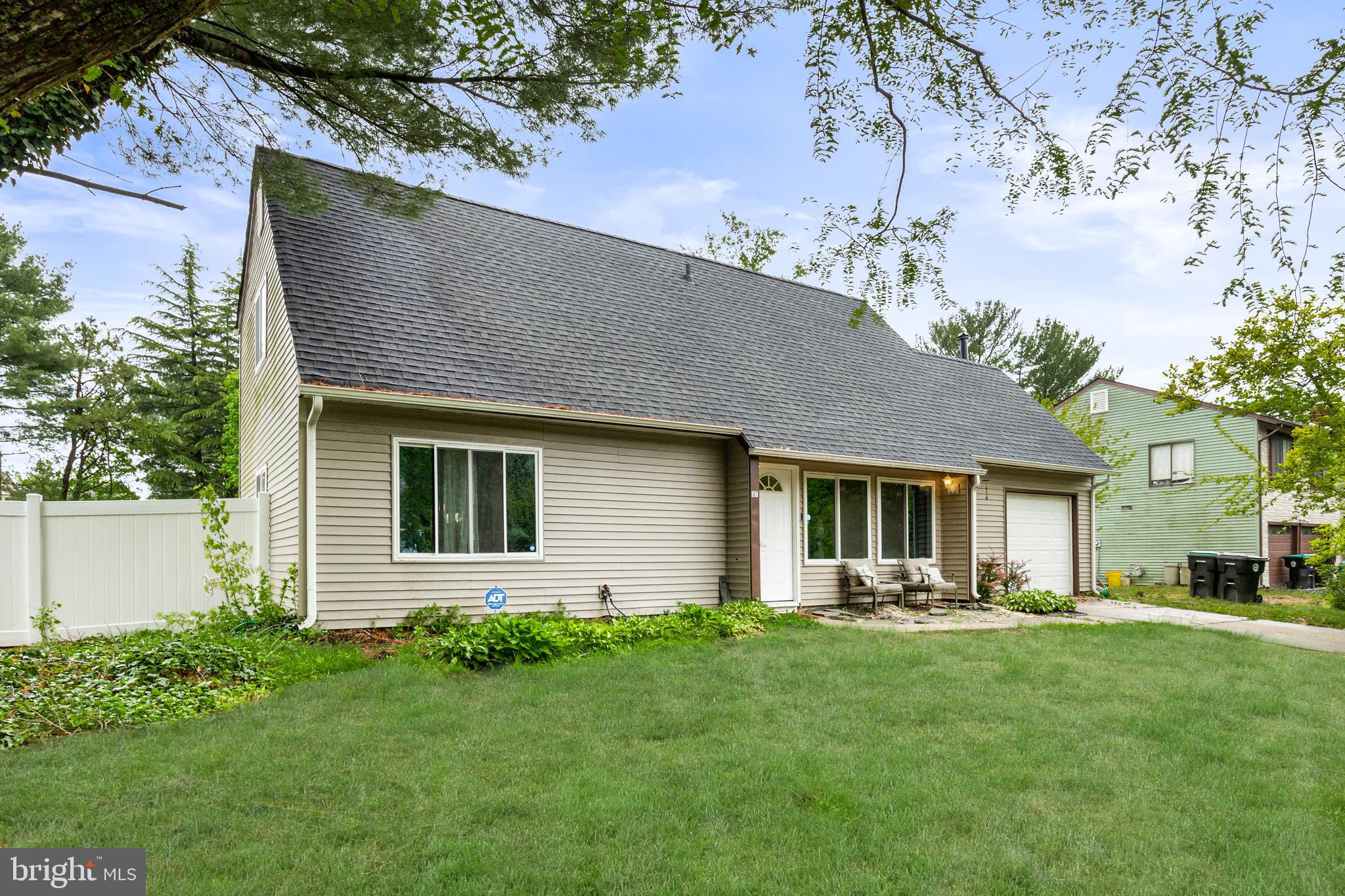 37 Peoria Lane Sicklerville, NJ 08081 - Photo 3 of 27