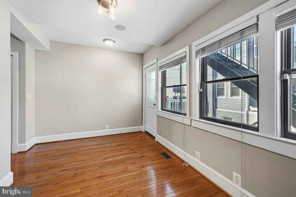 249 11th Street Southeast Washington, DC 20003 - Photo 13 of 30