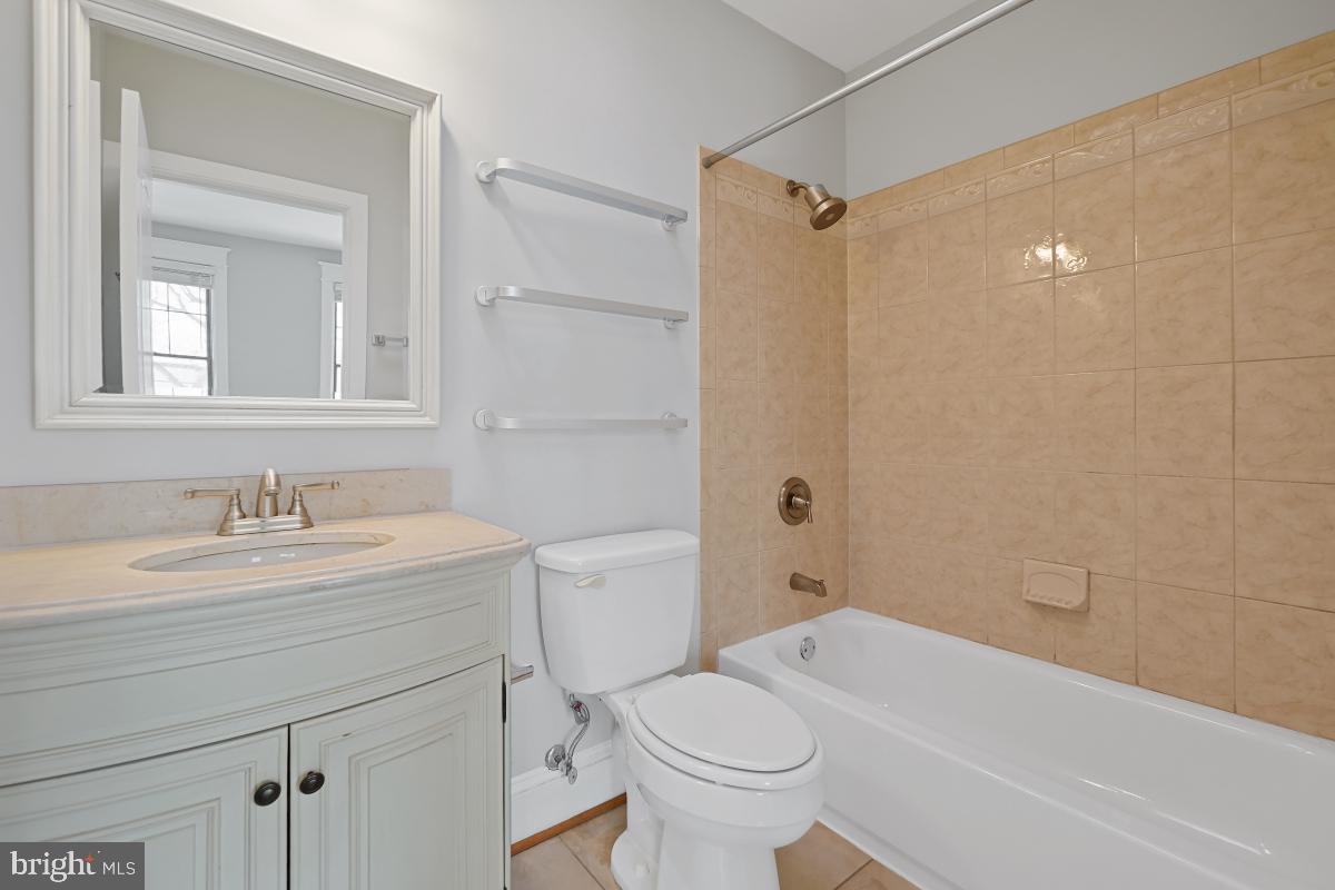 249 11th Street Southeast Washington, DC 20003 - Photo 19 of 30