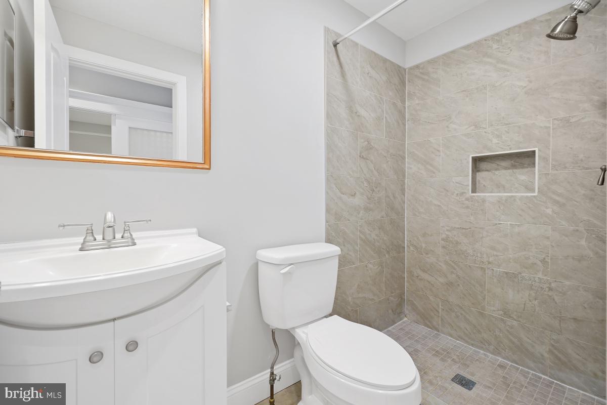 249 11th Street Southeast Washington, DC 20003 - Photo 23 of 30