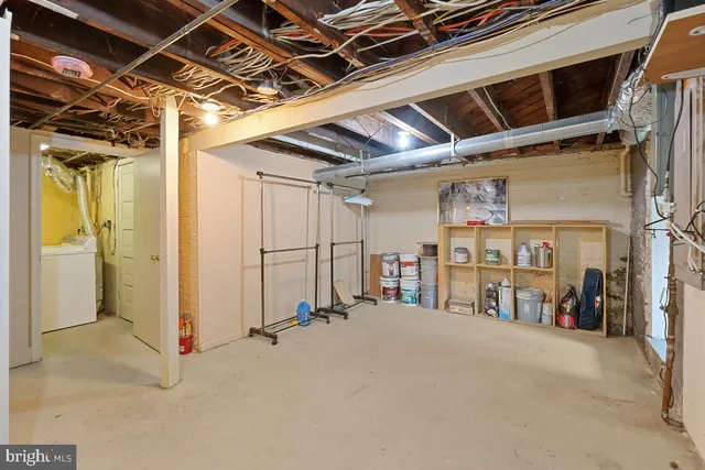 $4,196 | 249 11th Street Southeast, Washington, DC 20003