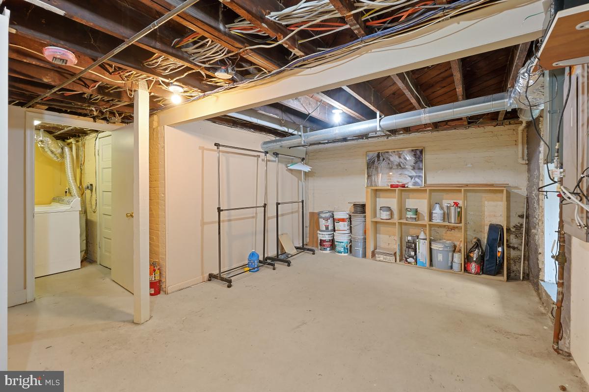 249 11th Street Southeast Washington, DC 20003 - Photo 24 of 30