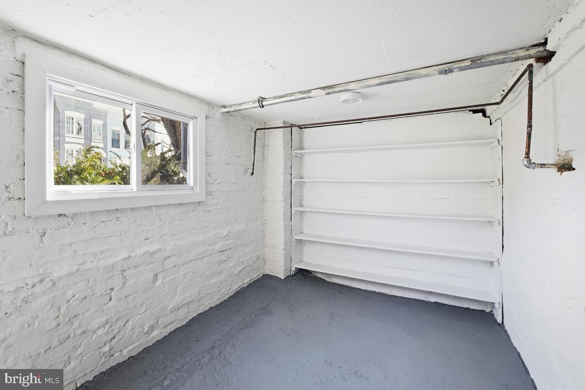 249 11th Street Southeast Washington, DC 20003 - Photo 25 of 30