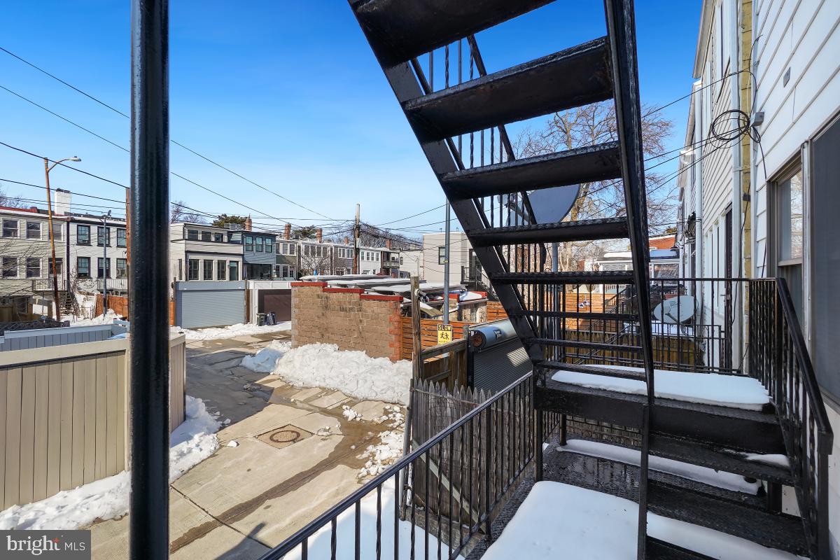 249 11th Street Southeast Washington, DC 20003 - Photo 29 of 30