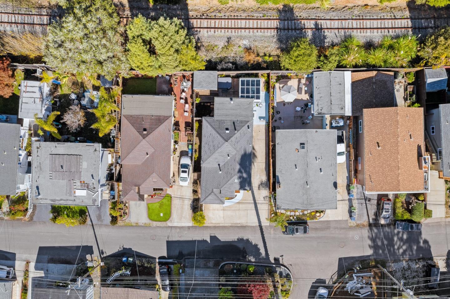 320 Hillcrest Drive Aptos, CA 95003 - Photo 33 of 36 a aerial view of multiple house