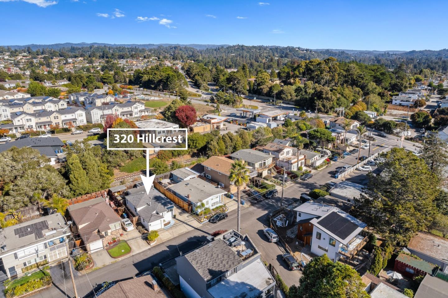 320 Hillcrest Drive Aptos, CA 95003 - Photo 35 of 36 an aerial view of residential building with parking