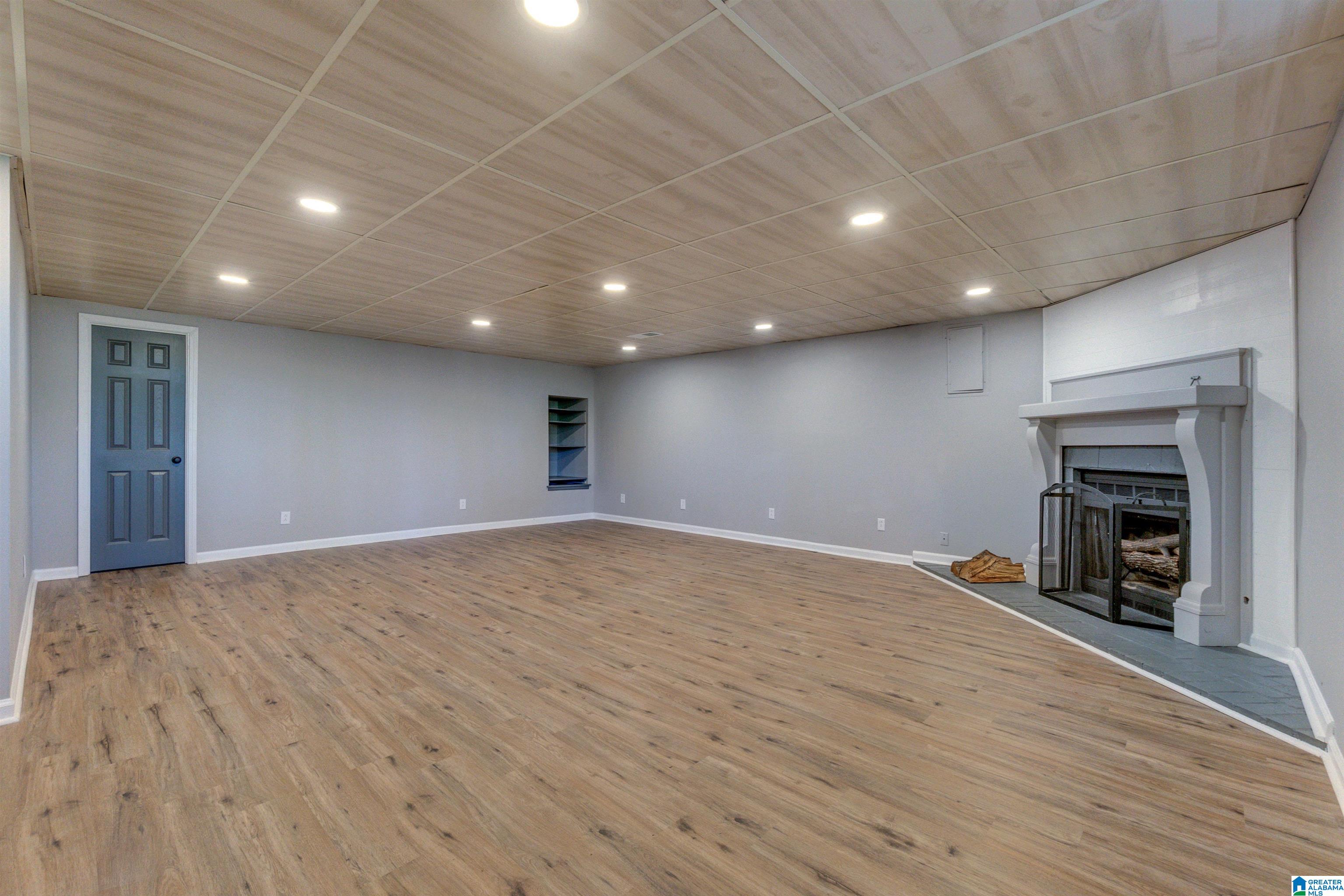 201 Port S Lane Alabaster, AL 35007 - Photo 36 of 49