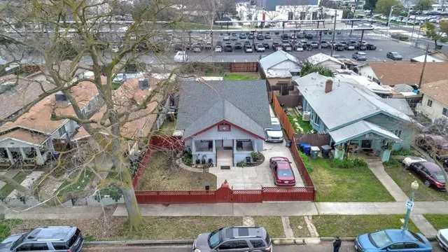 $359,000 | 717 2nd Street, Modesto, CA 95351