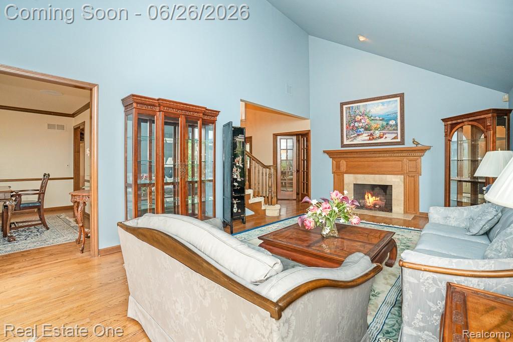 2898 Eagle Drive Rochester, MI 48309 - Photo 8 of 52 2898 Eagle_MLS-004.jpg