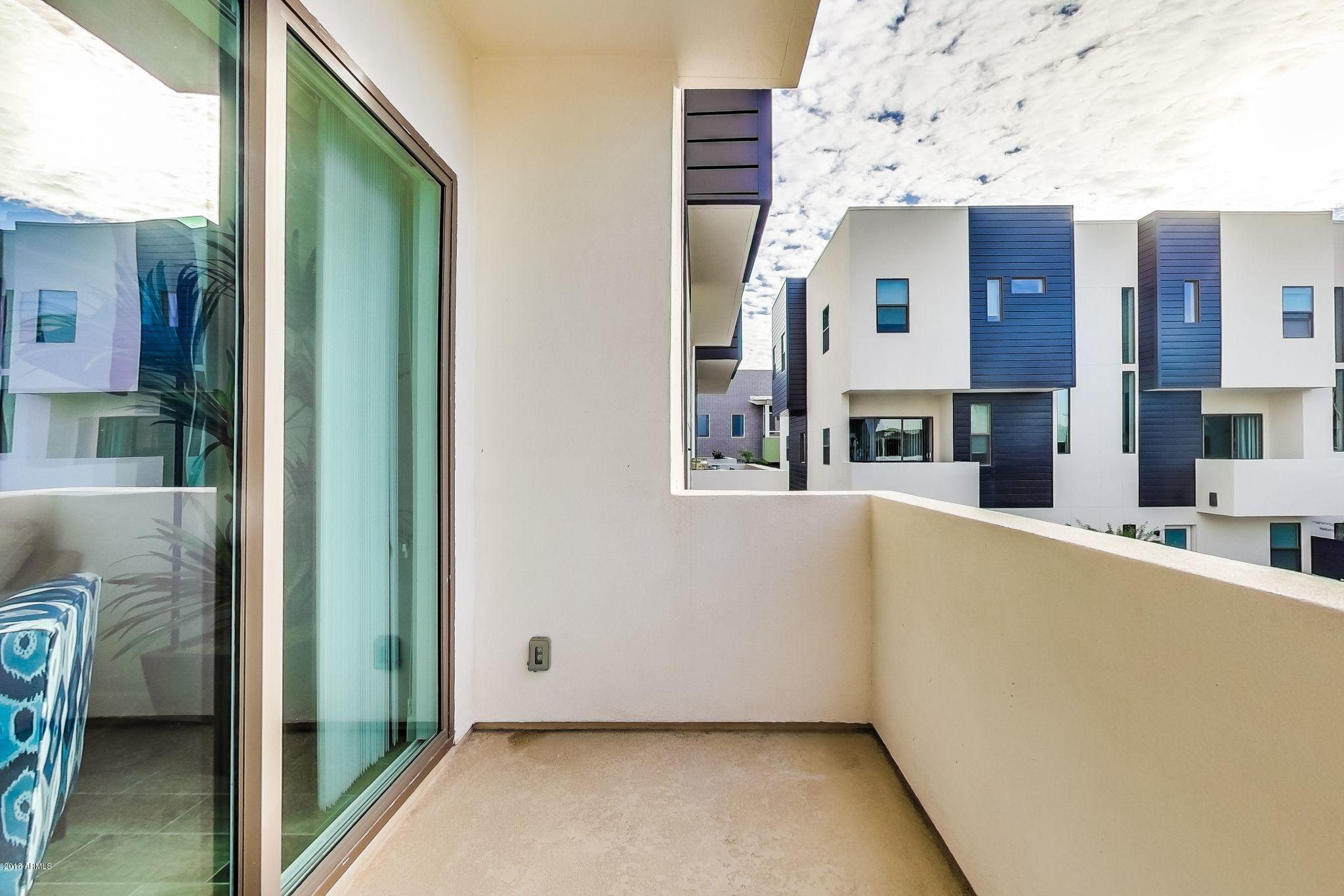 325 East Coronado Road, Unit 7 Phoenix, AZ 85004 - Photo 11 of 29 Main Floor Balcony