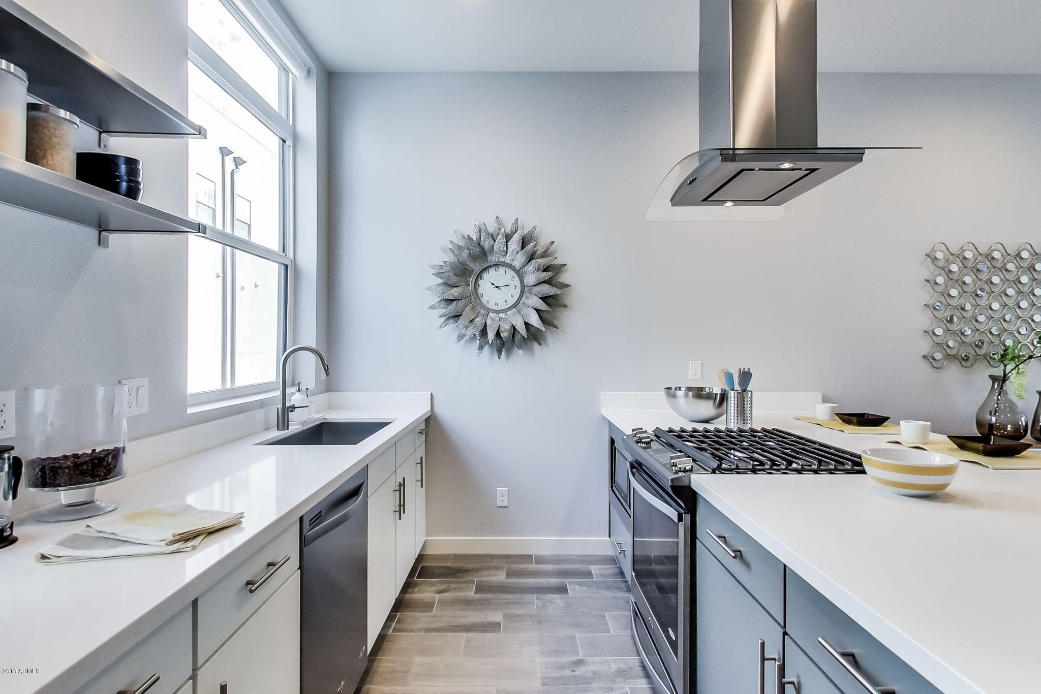 325 East Coronado Road, Unit 7 Phoenix, AZ 85004 - Photo 15 of 29 Kitchen