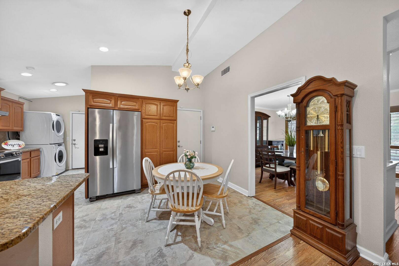 121 Fort Wayne Universal City, TX 78148 - Photo 19 of 34 a view of a dining room with furniture