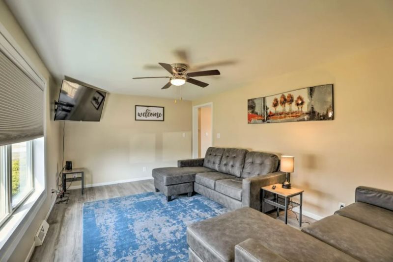 2598 East 1069th Road Oglesby, IL 61348 - Photo 3 of 22