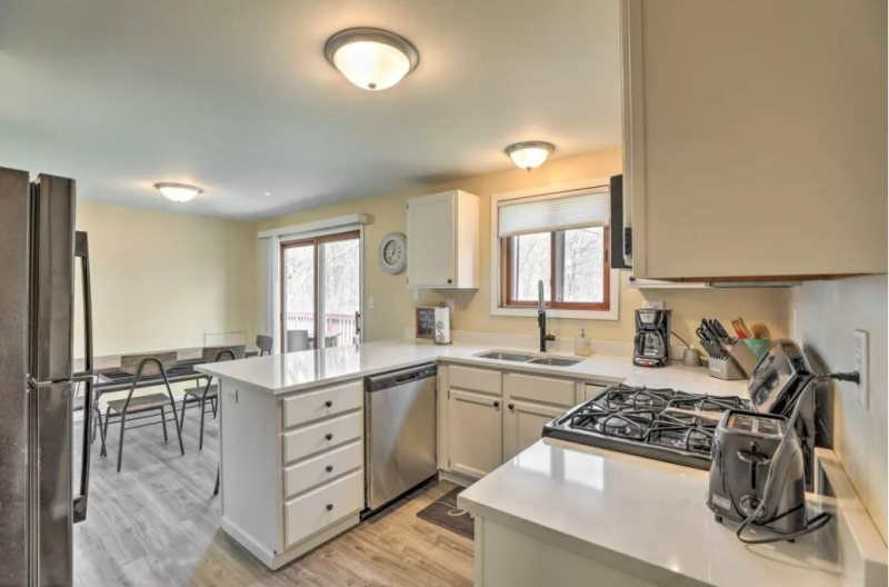 2598 East 1069th Road Oglesby, IL 61348 - Photo 10 of 22