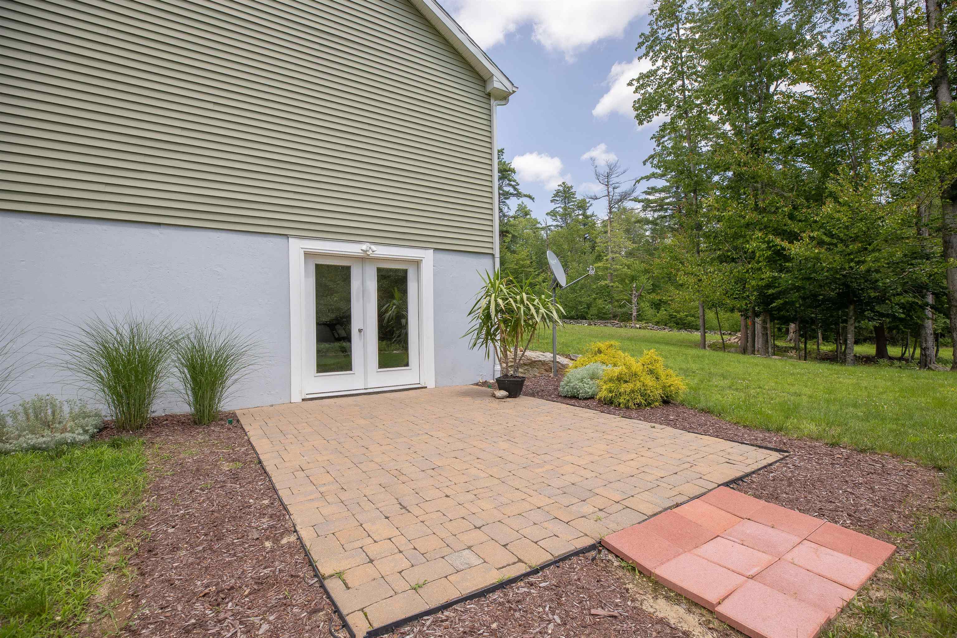 144 Bancroft Road Rindge, NH 03461 - Photo 17 of 40