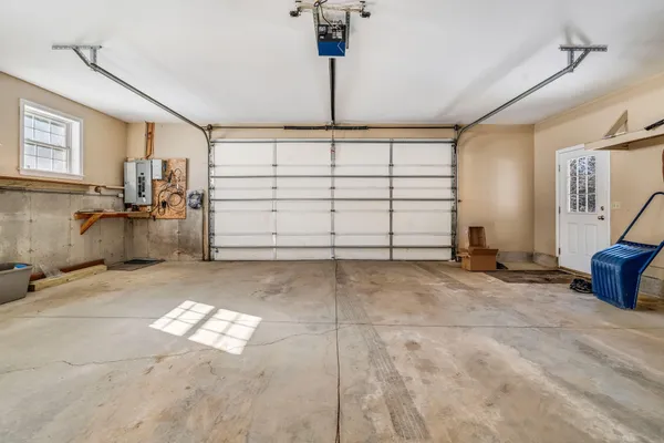 $329,900 | 5 Levant Heights Drive, Levant, ME 04456