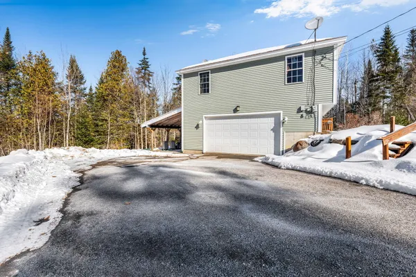 $329,900 | 5 Levant Heights Drive, Levant, ME 04456
