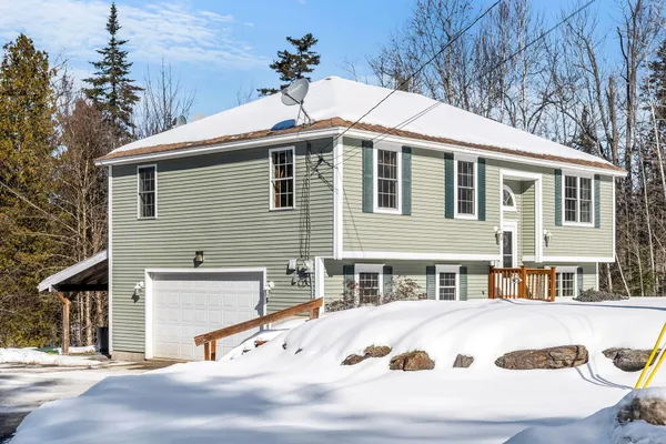 $329,900 | 5 Levant Heights Drive, Levant, ME 04456