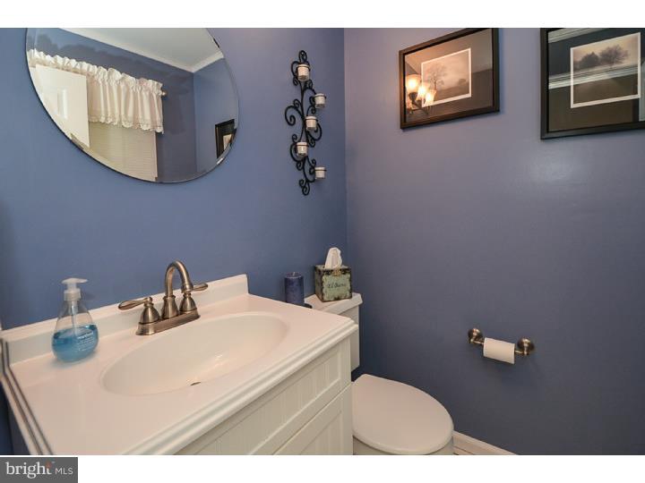 818 Roelofs Road Yardley, PA 19067 - Photo 17 of 25 Gallery Image 17