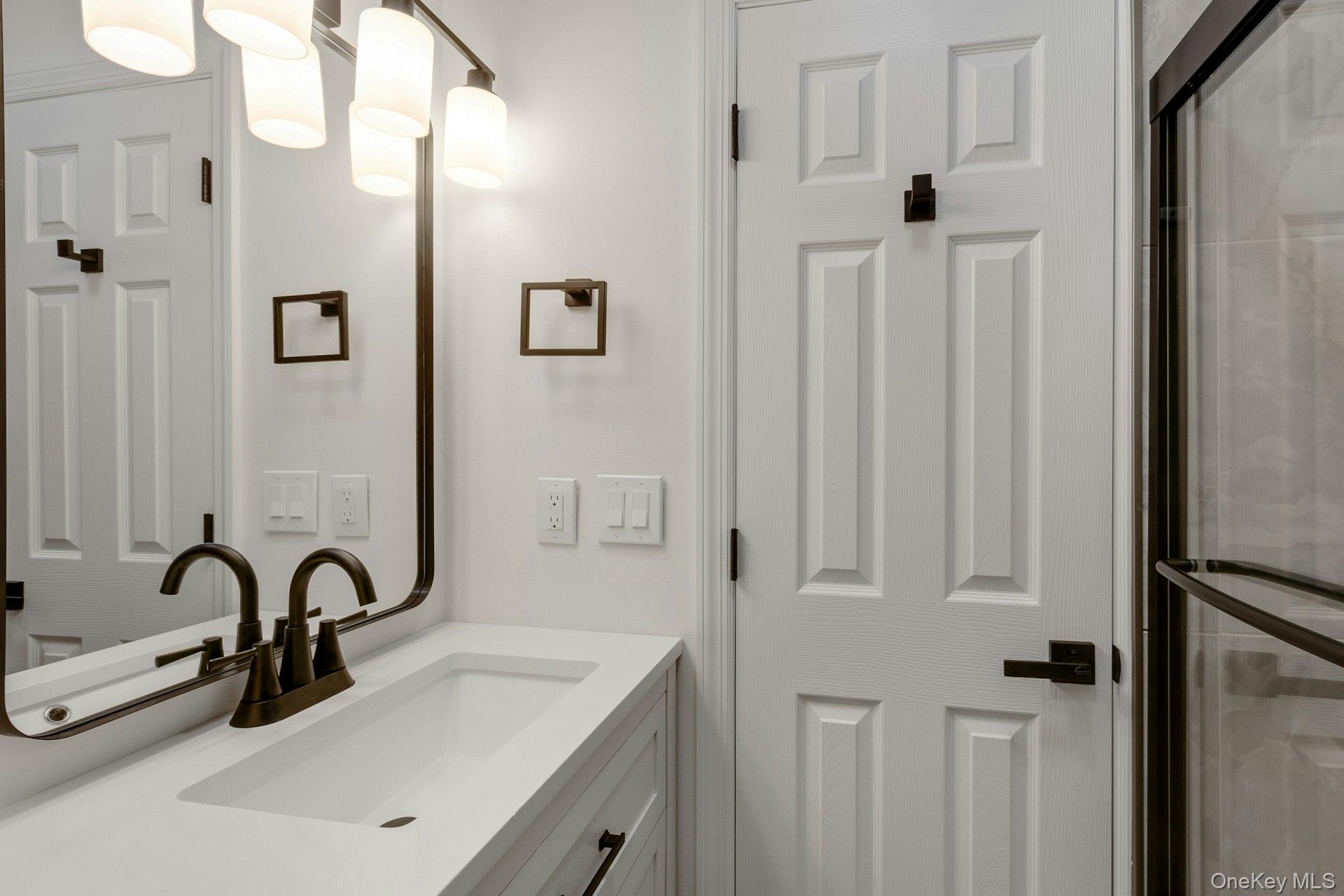 3 Ritter Drive Poughkeepsie, NY 12601 - Photo 28 of 49 Primary Bathroom