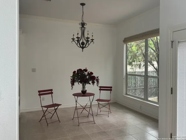 a view of a livingroom with furniture window and outside view