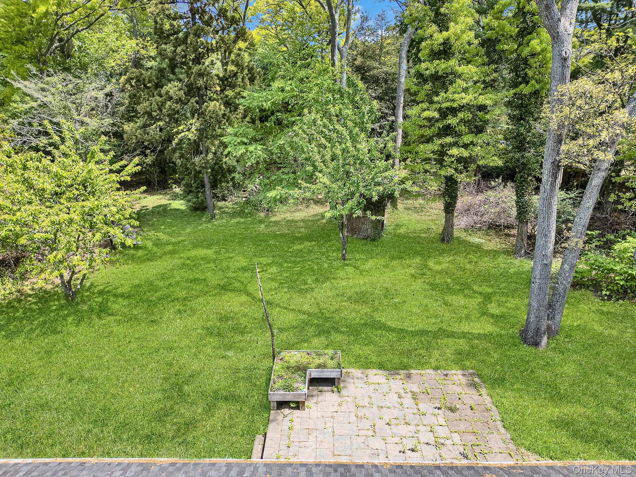 77 South Coleman Road Centereach, NY 11720 - Photo 25 of 28