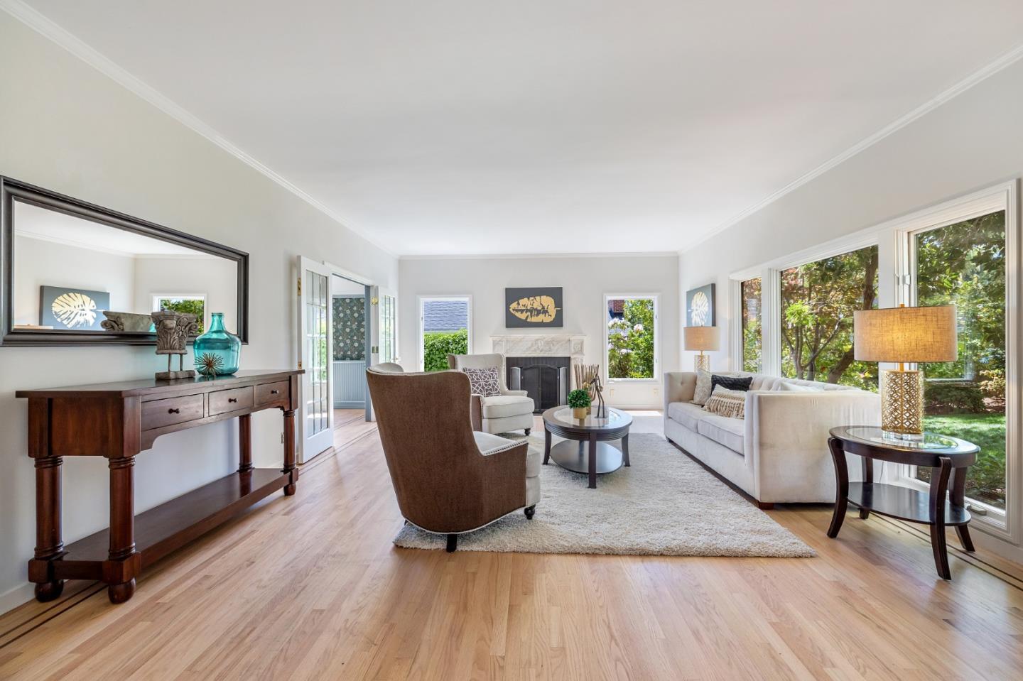 541 Nevada Avenue San Mateo, CA 94402 - Photo 25 of 100 a living room with furniture and a wooden floor