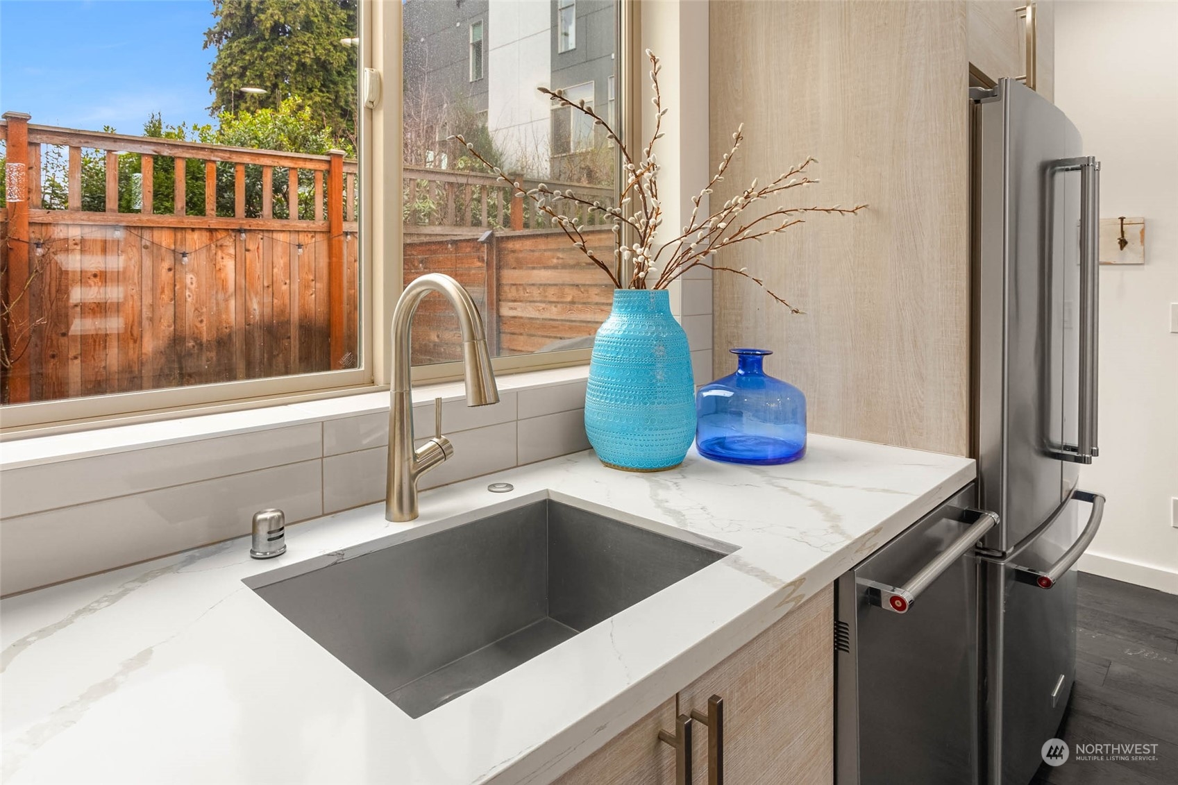 1808 South State Street Seattle, WA 98144 - Photo 10 of 23 Gallery Image 10